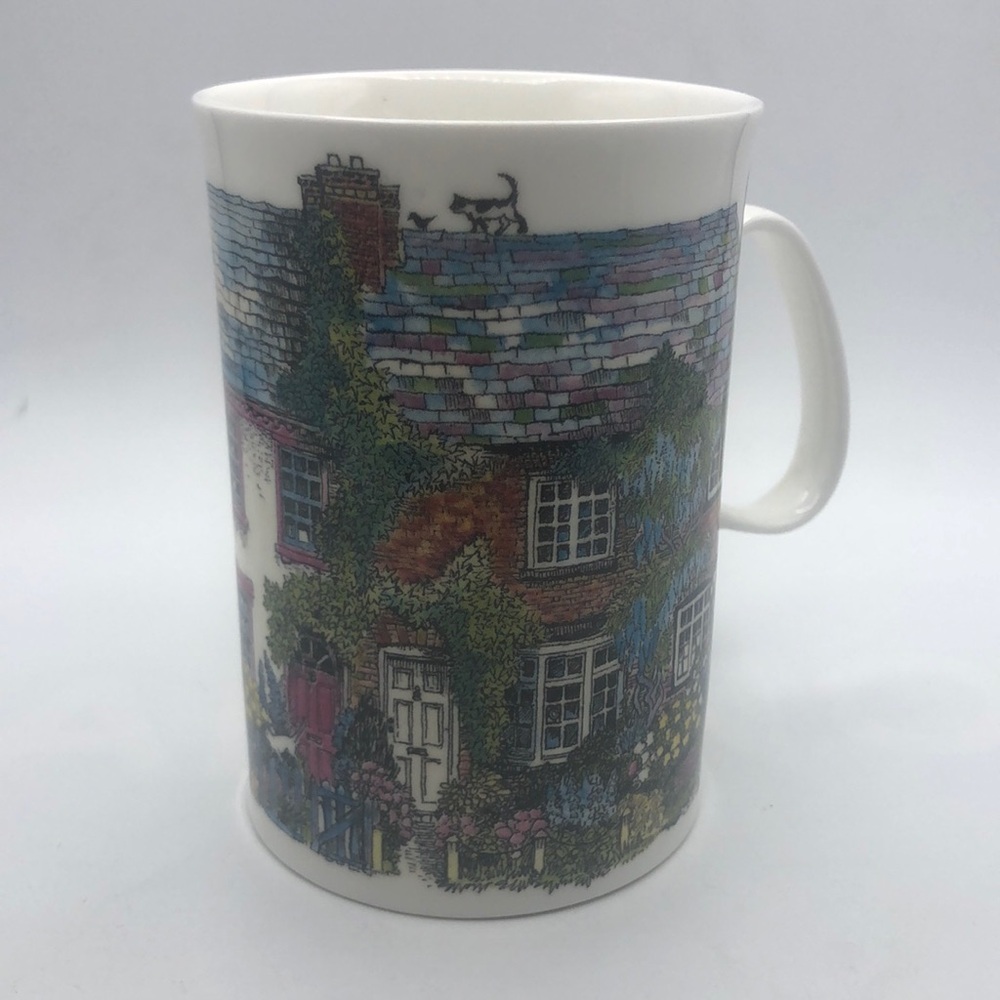 Cottages designed by Sue Scullard Fine Bone China Dunoon Ceramics. England Mug